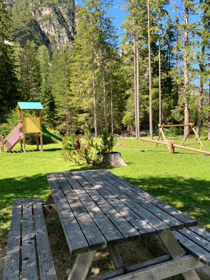 Alpin Natur Hotel Brueckele Braies  Esterno foto