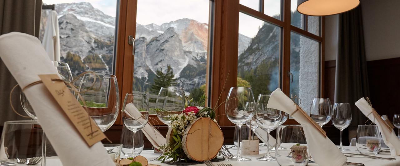 Alpin Natur Hotel Brueckele Braies  Esterno foto